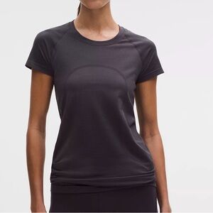 lululemon athletica Swifty-Tech Short Sleeve Tee size 8